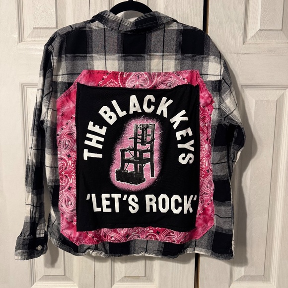 Tops - The Black Keys Back Piece Upcycled Graphic T-Shirt & Flannel - Sz Women's Large
